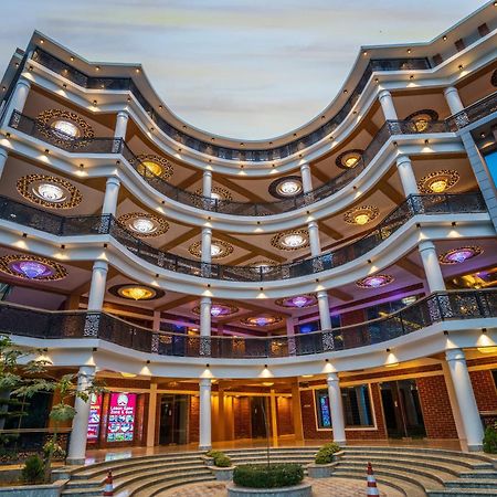 Lemon Garden Resort & Spa スリーマンガル エクステリア 写真