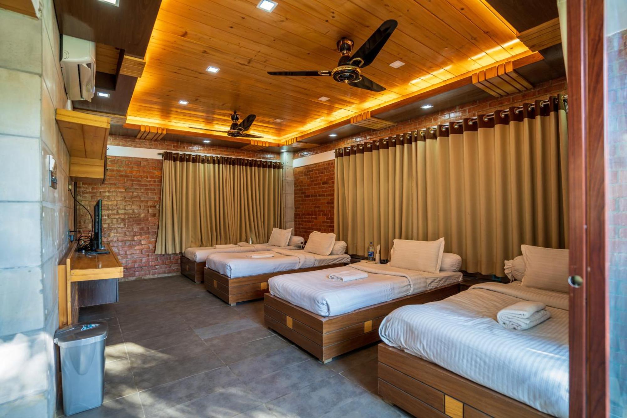 Lemon Garden Resort & Spa スリーマンガル エクステリア 写真