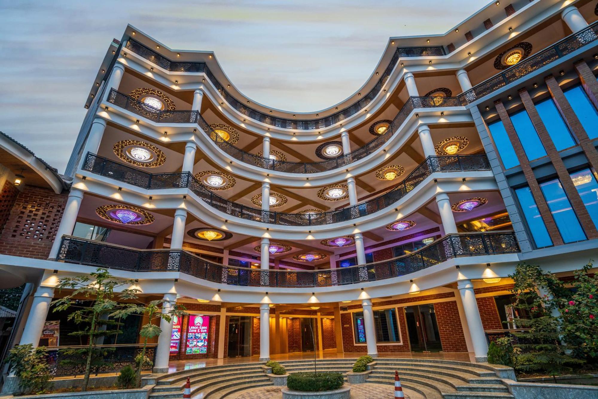 Lemon Garden Resort & Spa スリーマンガル エクステリア 写真